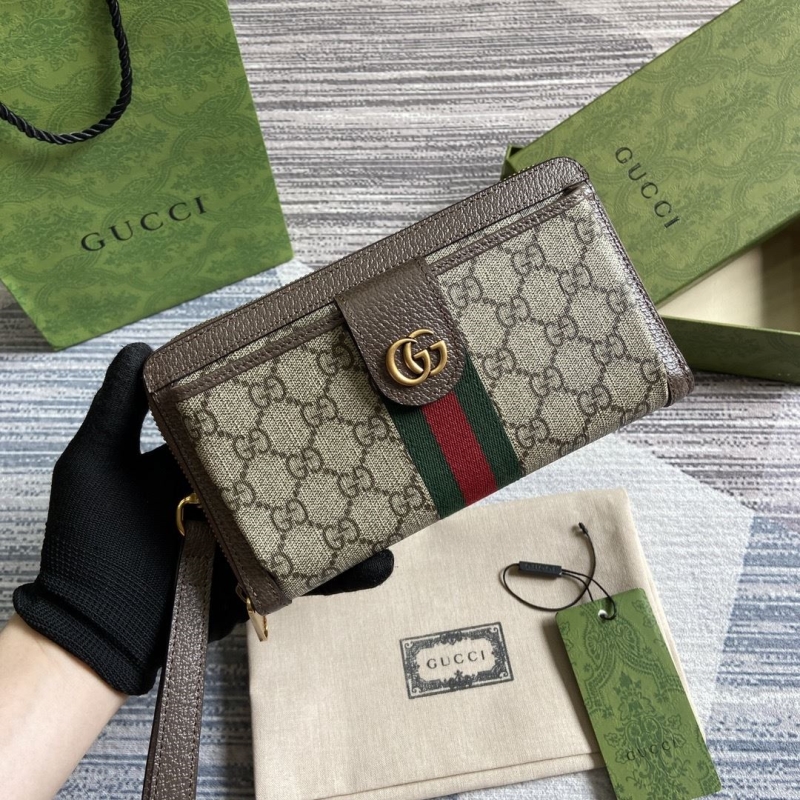 G*u*i wallets & purse